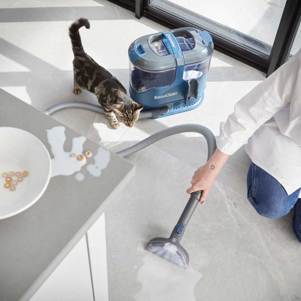 Vacmaster SCA0801 EasyClean Carpet Spot Cleaner - Image 7